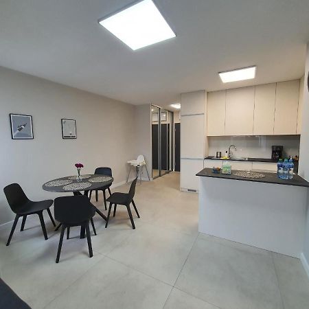Apartament De Lux Apart 45 Grabiszynska Wroclaw Dış mekan fotoğraf