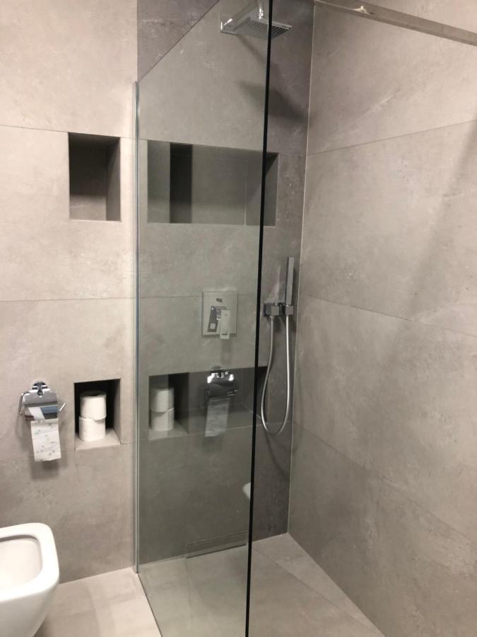Apartament De Lux Apart 45 Grabiszynska Wroclaw Dış mekan fotoğraf