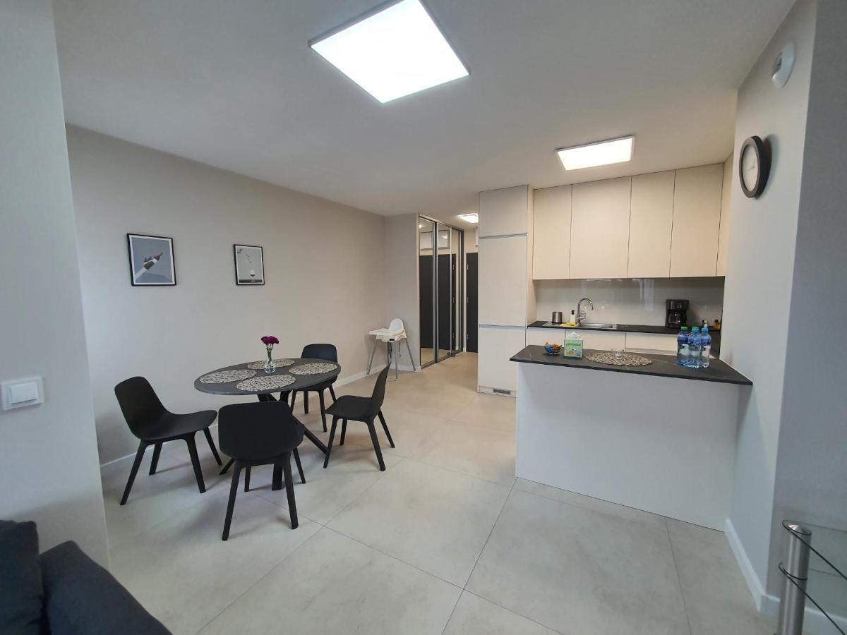Apartament De Lux Apart 45 Grabiszynska Wroclaw Dış mekan fotoğraf